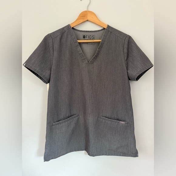 Figs Casma Three-Pocket Scrub Top | Size S - Picture 2 of 10